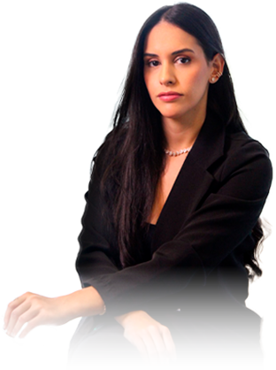 Esp. Victoria Oliveira